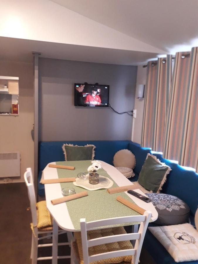 Anne Marie Vous Accueilles Dans Son Logement Familiale Pour 6 Personnes 3 Chambres Confortable Proche D Europa Park A Boofzheim Dans Camping 3 Etoiles Kültér fotó
